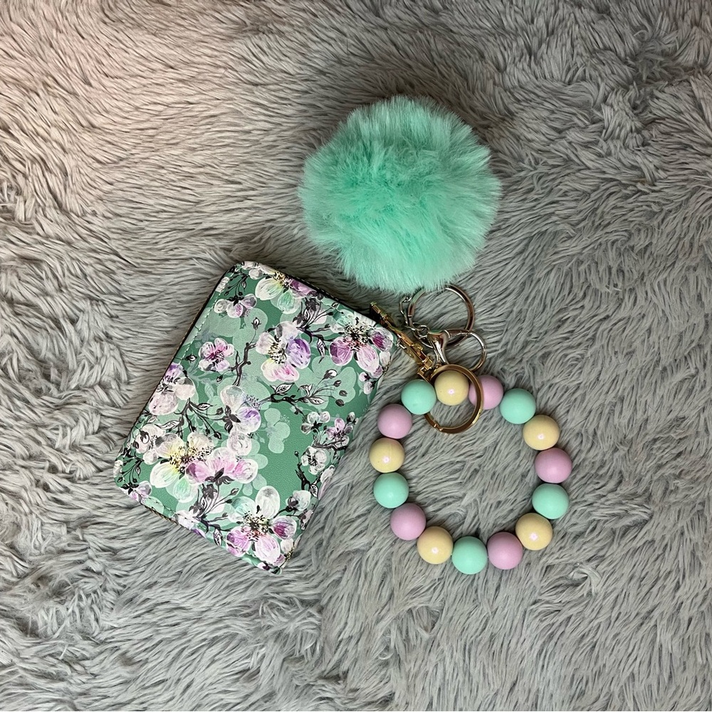 Green Floral Card Wallet with Keychain